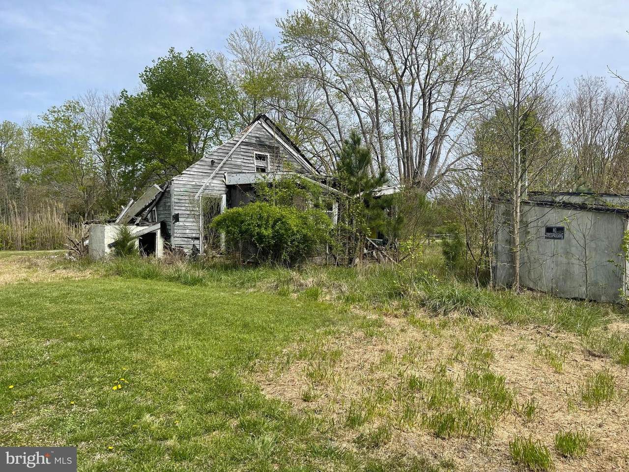 23454 Beckett Road - Photo 1