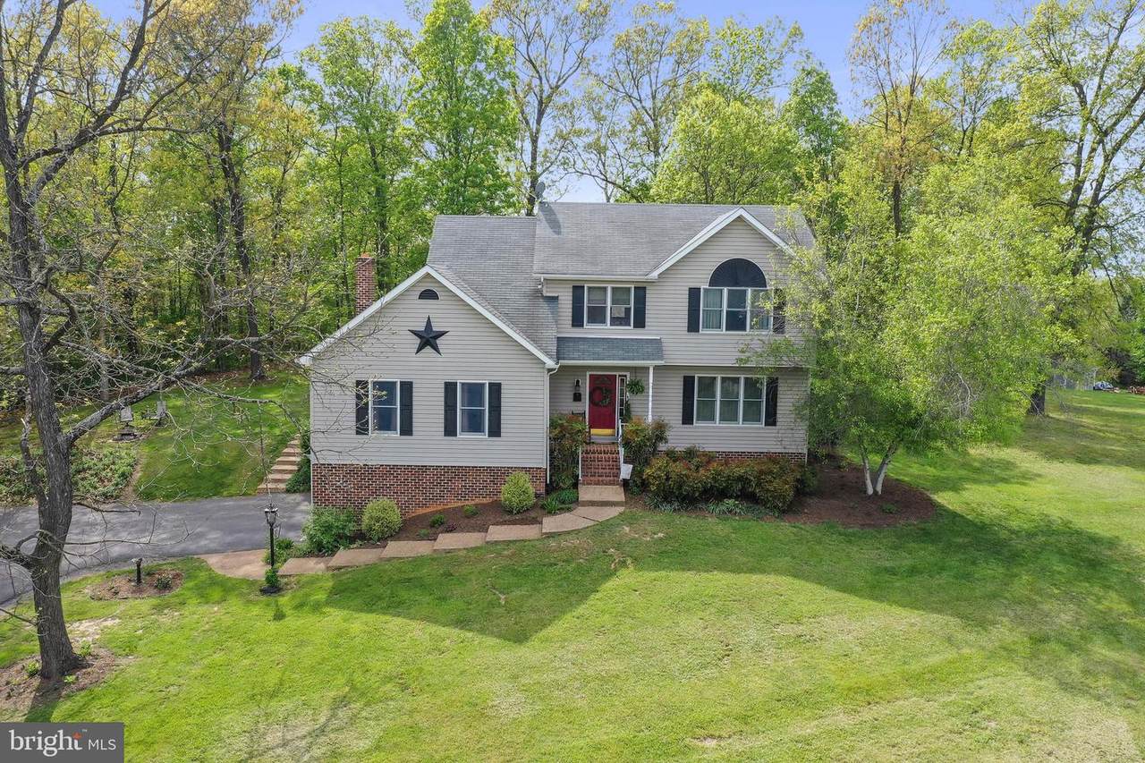 1377 Fairview Road - Photo 1