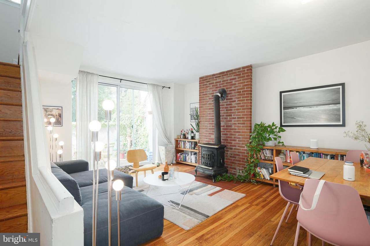512 22ND Street - Photo 1