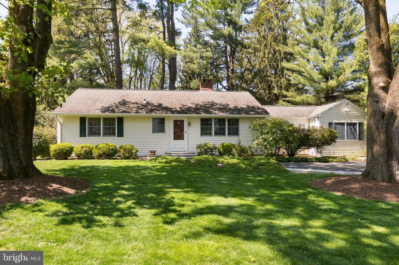694 Prospect Avenue - Photo 1
