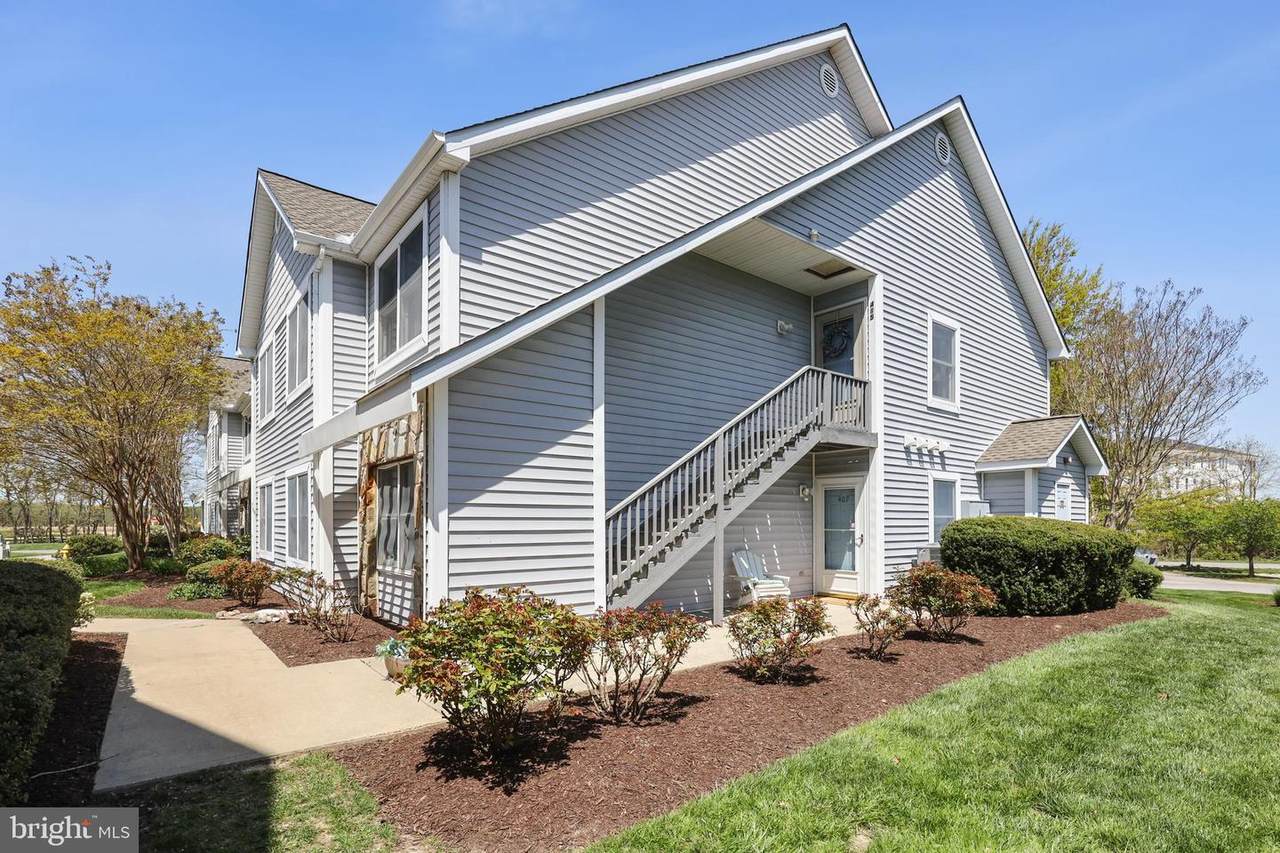 415 Merganser Court - Photo 1