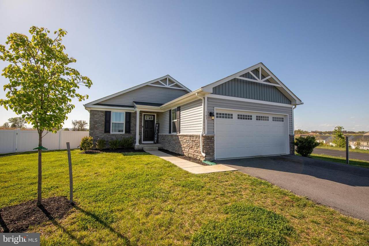 143 Elstow Way - Photo 1