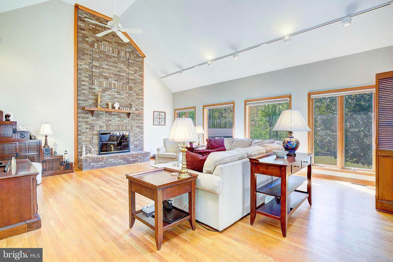 1800 Holland Cliffs Road - Photo 1