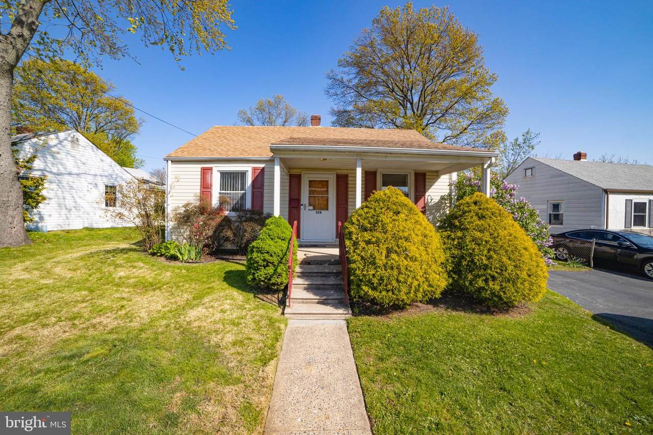 328 Park Avenue - Photo 1