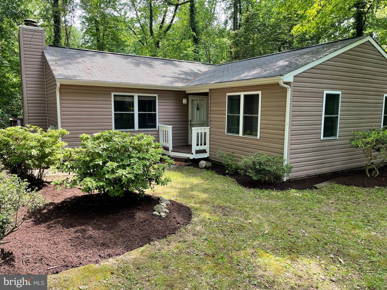 906 Ritchie Road - Photo 1