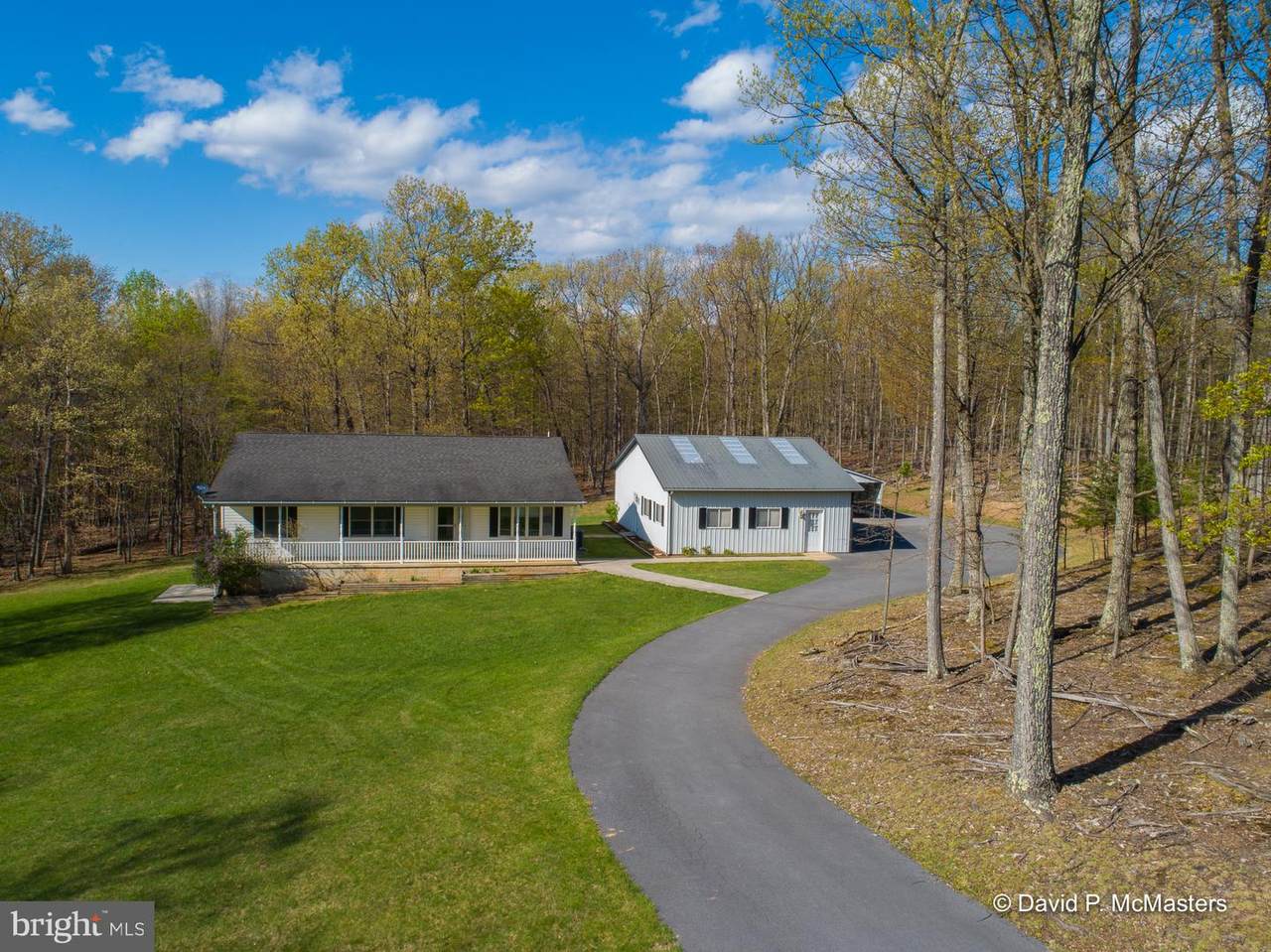 415 Turquoise Drive - Photo 1
