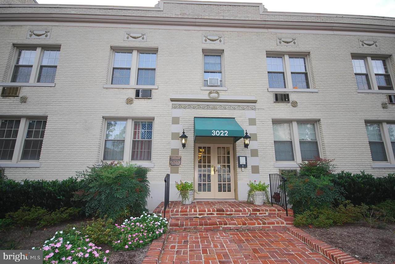 3022 Wisconsin Avenue - Photo 1