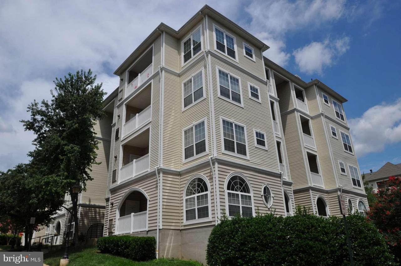 4561 Strutfield Lane - Photo 1