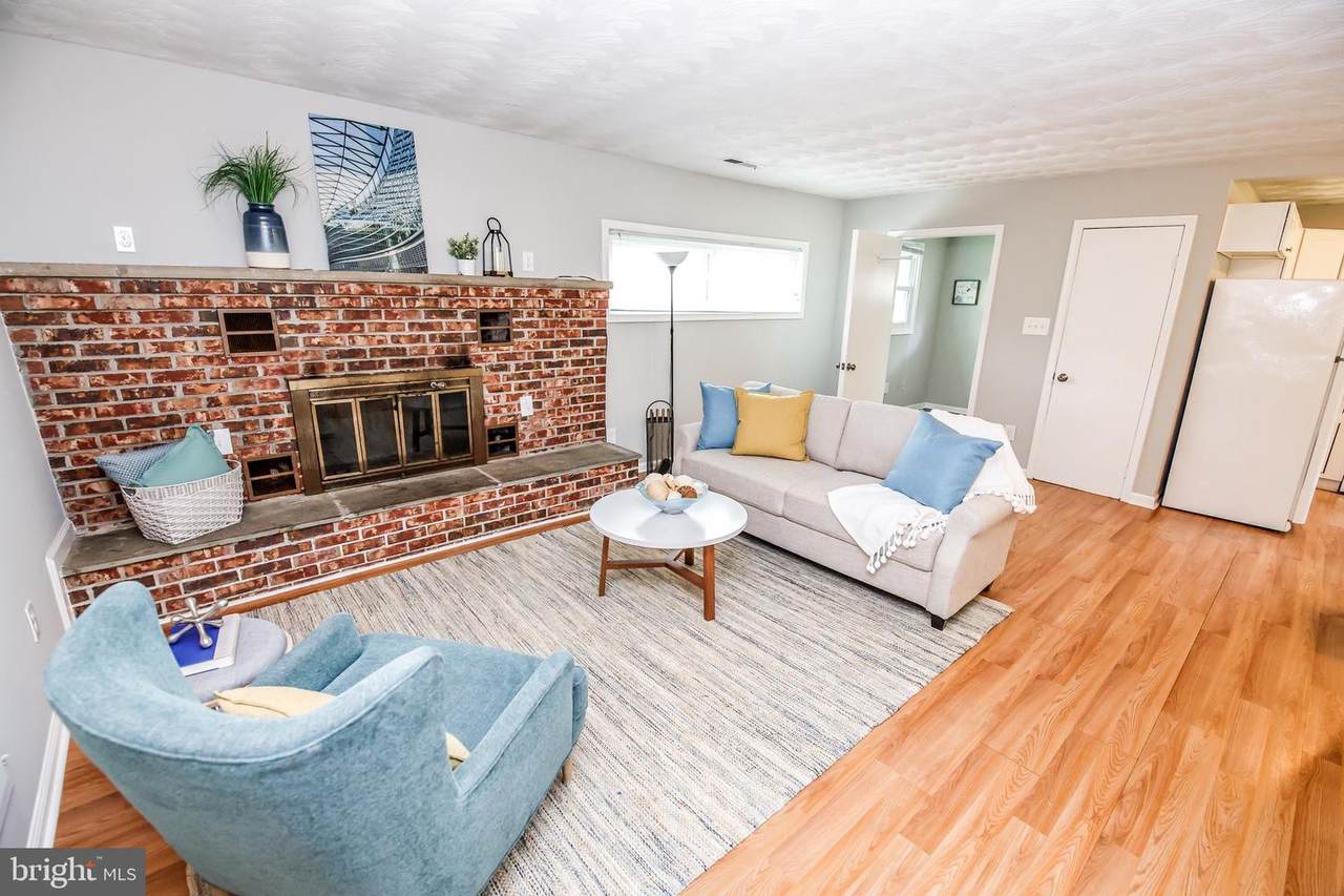 17713 Queen Anne Road - Photo 1
