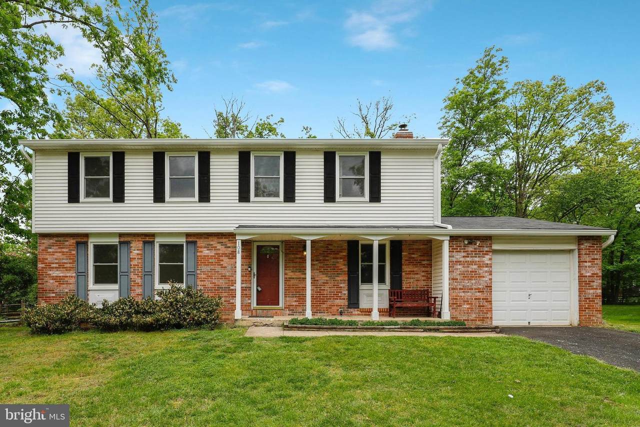 108 Gold Thorn Way - Photo 1