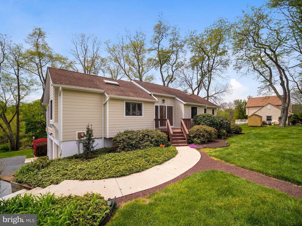 1009 Ridge Road - Photo 1
