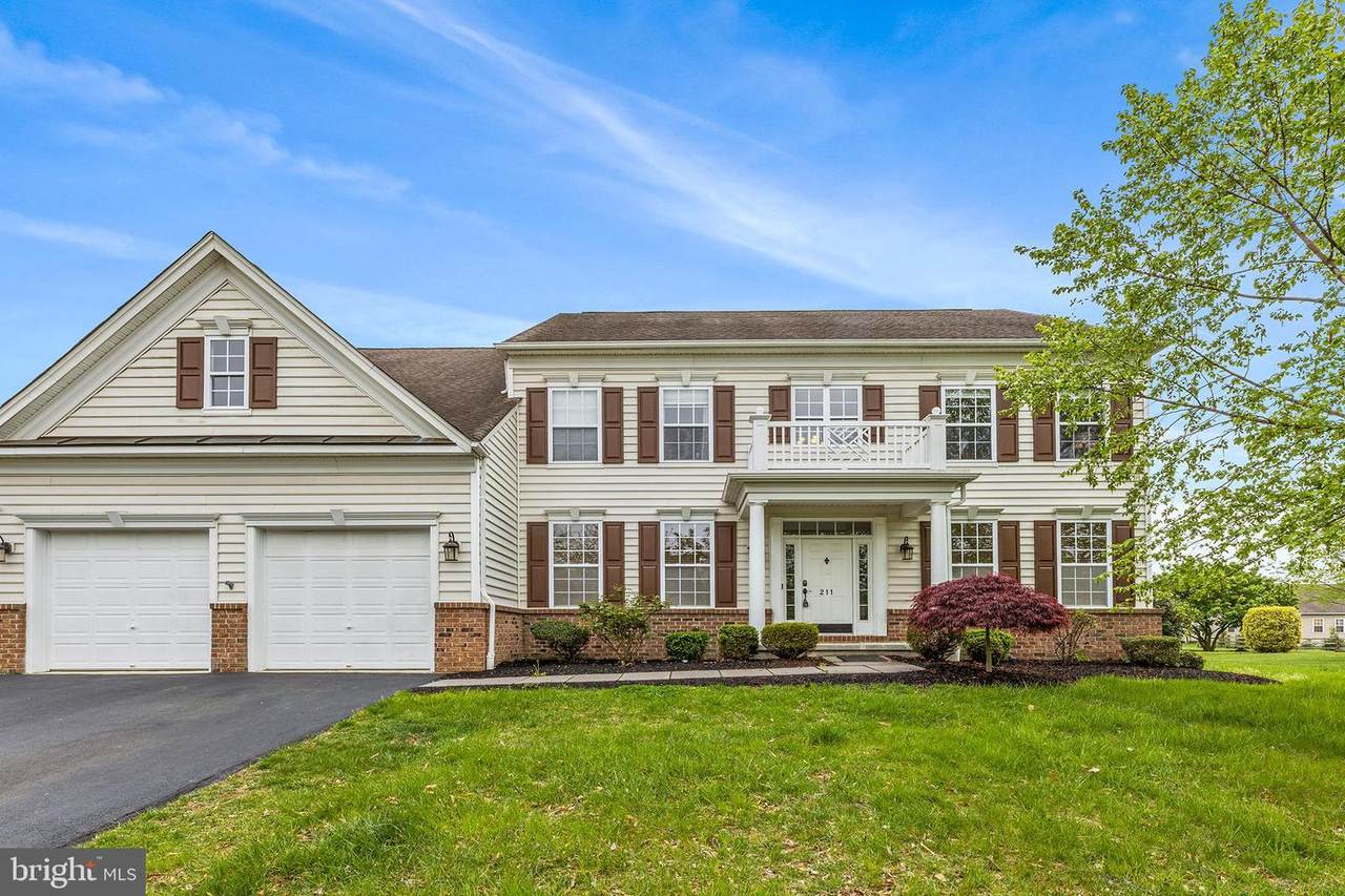 211 Snow Goose Drive - Photo 1