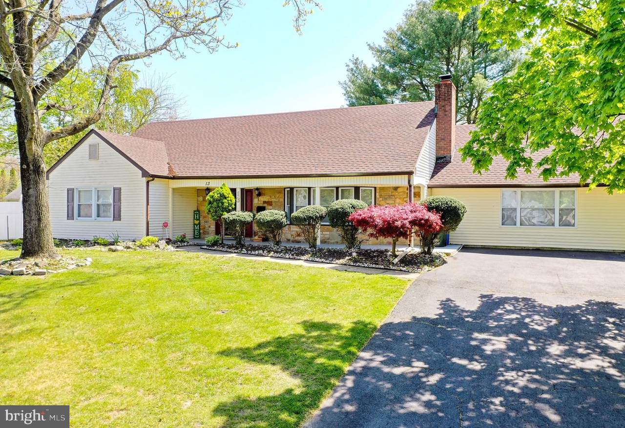 13 Tucker Court - Photo 1