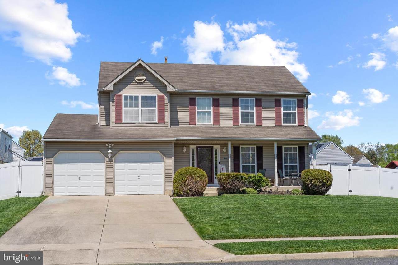 402 Moore Boulevard - Photo 1
