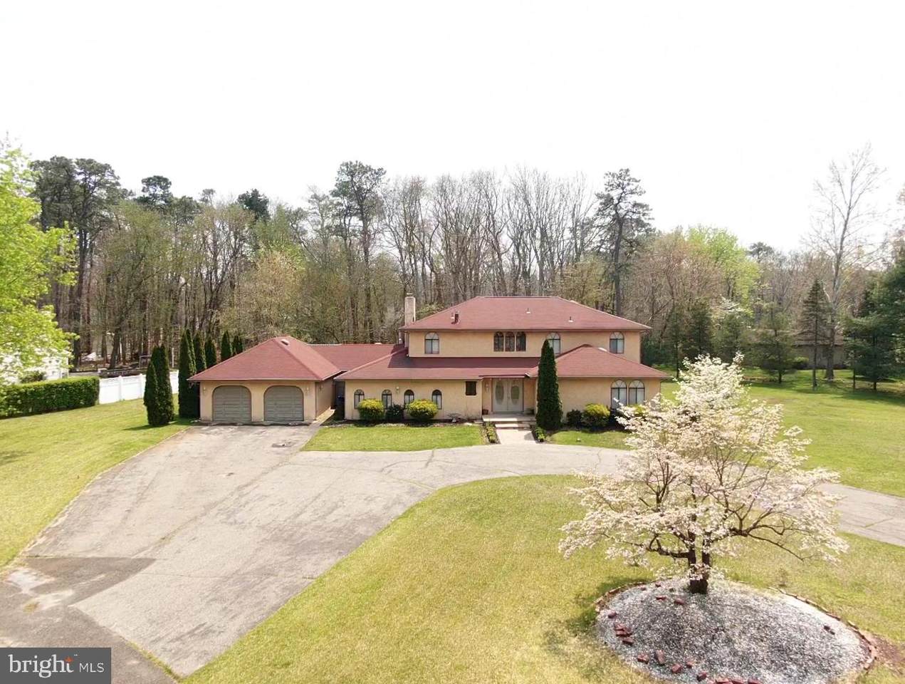 109 Bracken Road - Photo 1