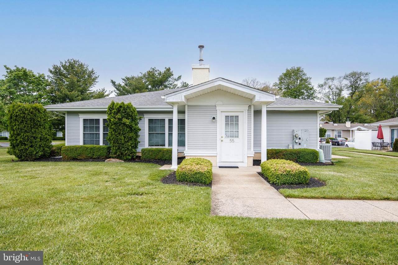 2139 Chestnut Avenue - Photo 1