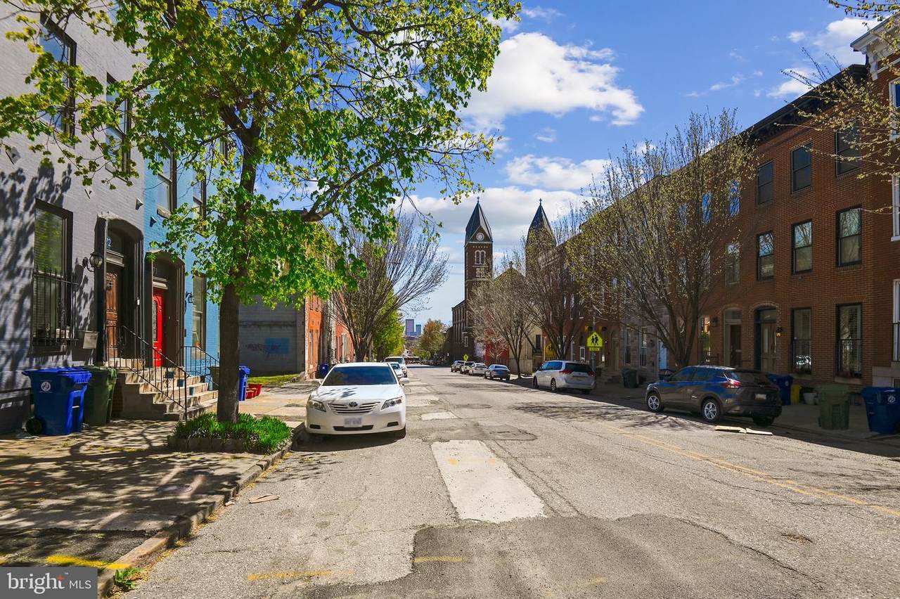 1809 Lombard Street - Photo 1