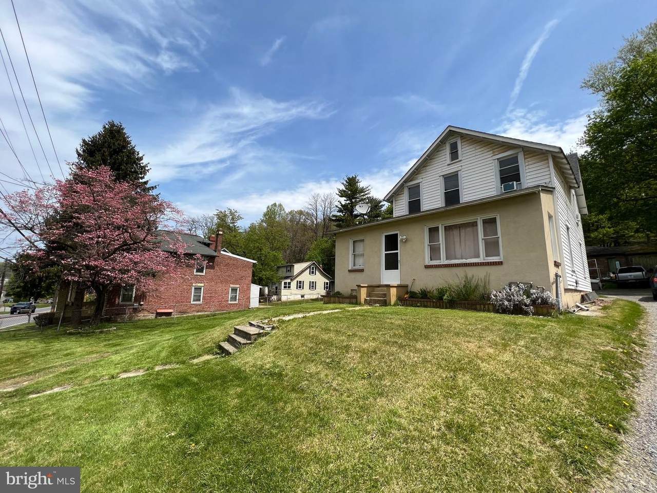 365 Strode Avenue - Photo 1