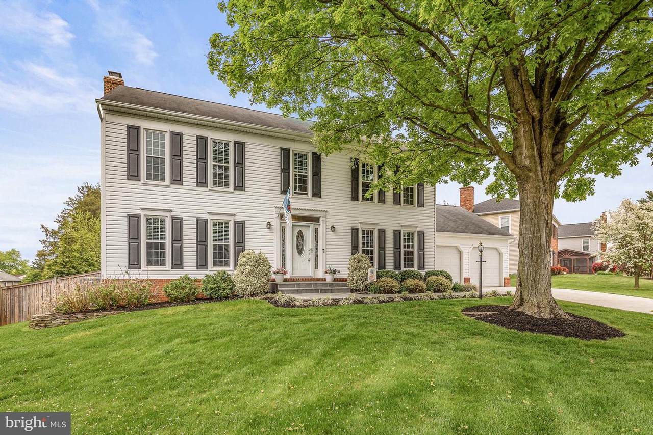 235 Markwood Drive - Photo 1