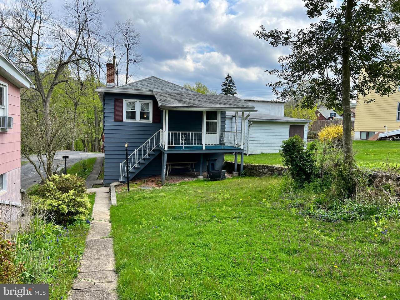 448 Biddle Street - Photo 1