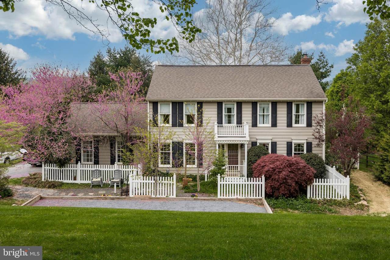 294 Cotswold Lane - Photo 1