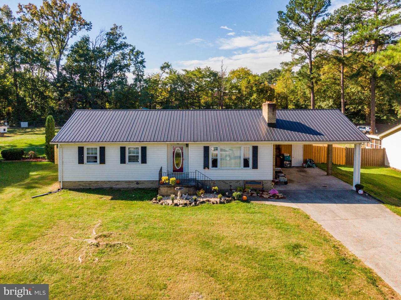 130 Buckingham Drive - Photo 1
