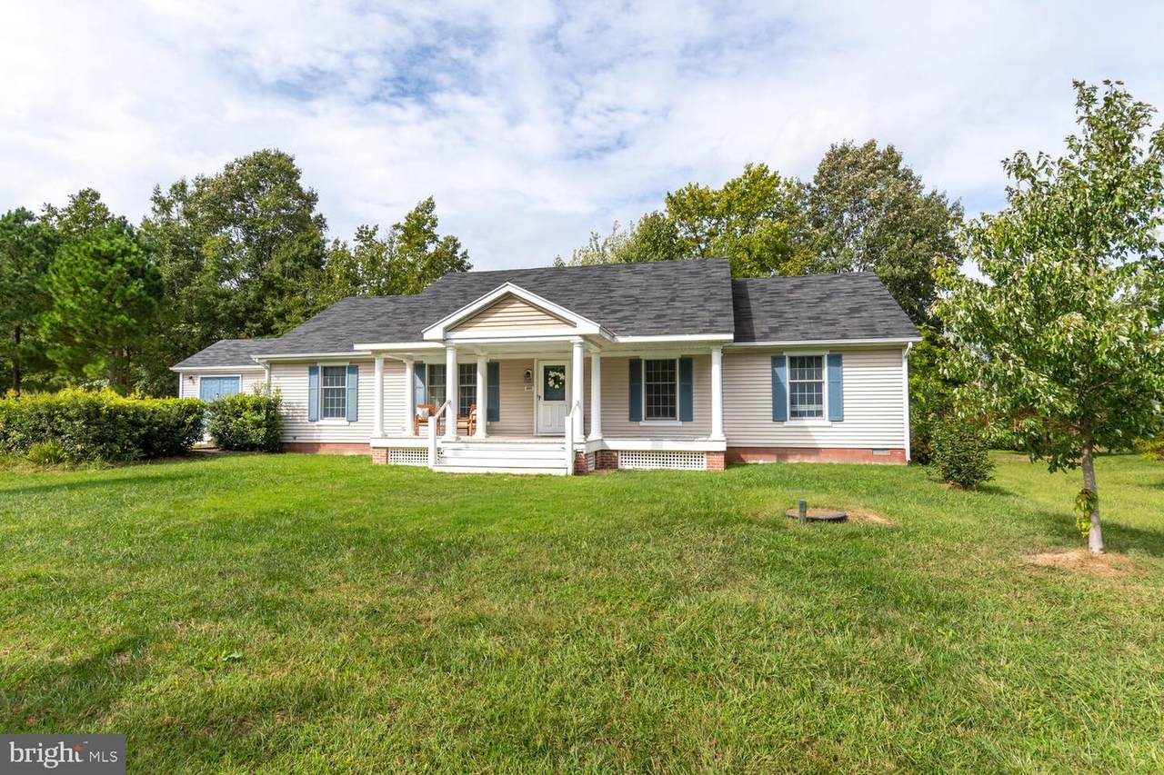6982 Lindsay Lane - Photo 1