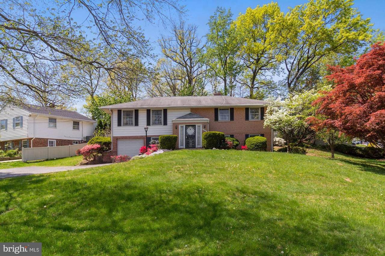 2901 Chapel View Drive - Photo 1