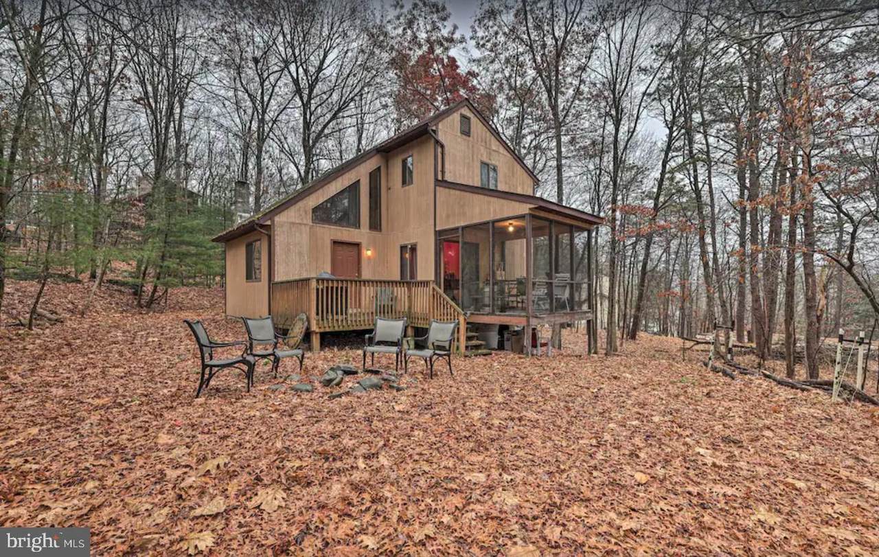 8117 Acorn Court - Photo 1
