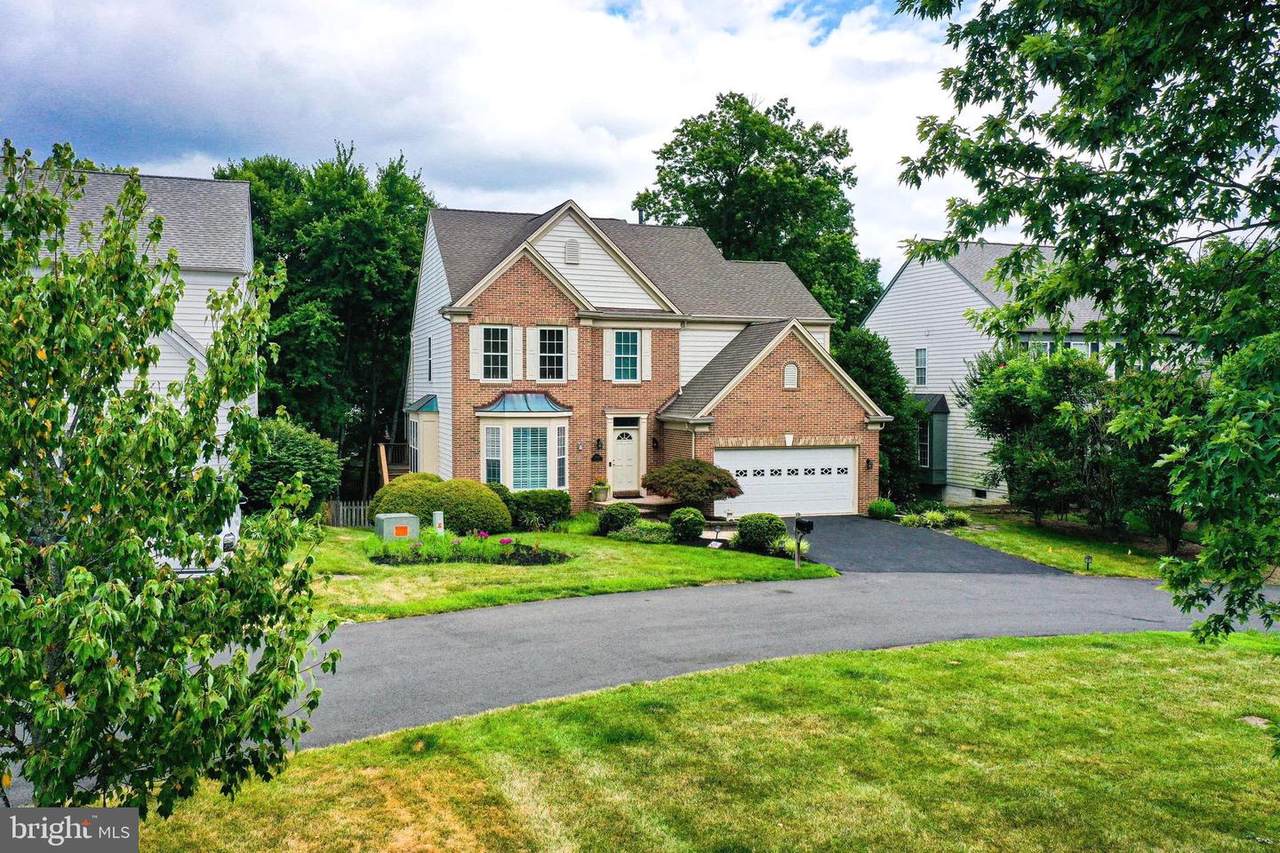 25998 Rose Lane - Photo 1