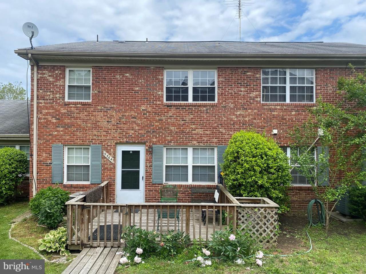 9564 Hagel Circle - Photo 1