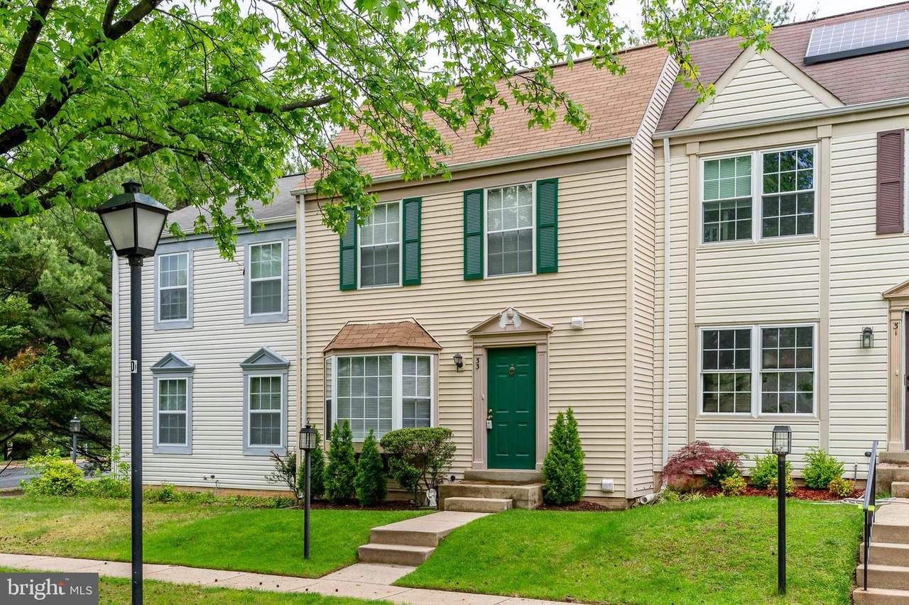 33 Prairie Landing Court - Photo 1