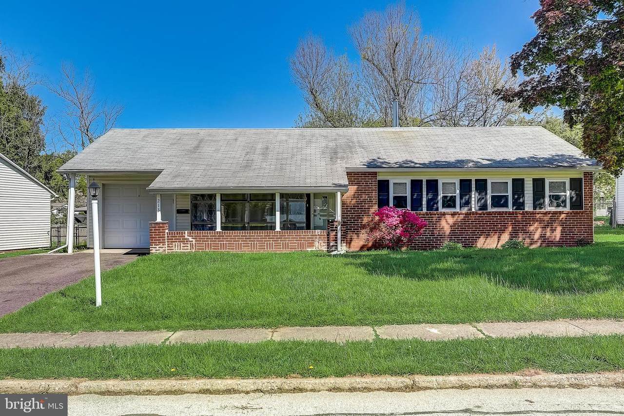 213 Orchard Lane - Photo 1
