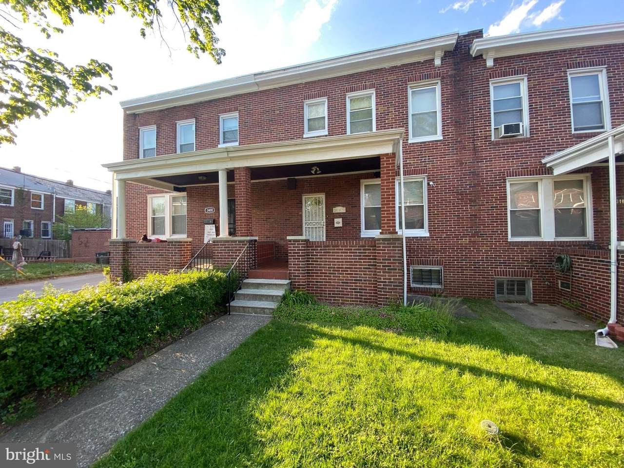 3402 Cliftmont - Photo 1
