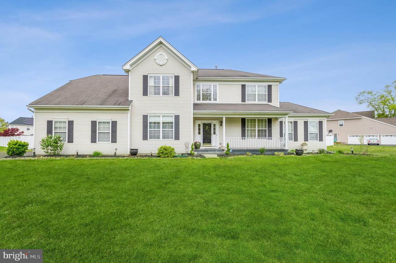 22 Cliffwood Drive - Photo 1