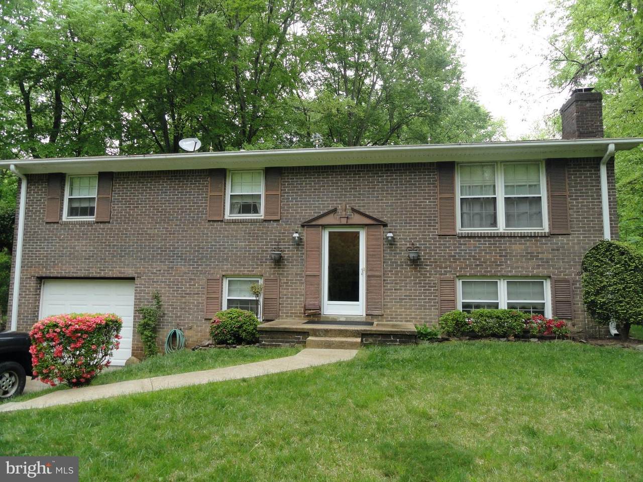 13964 Oaks Road - Photo 1