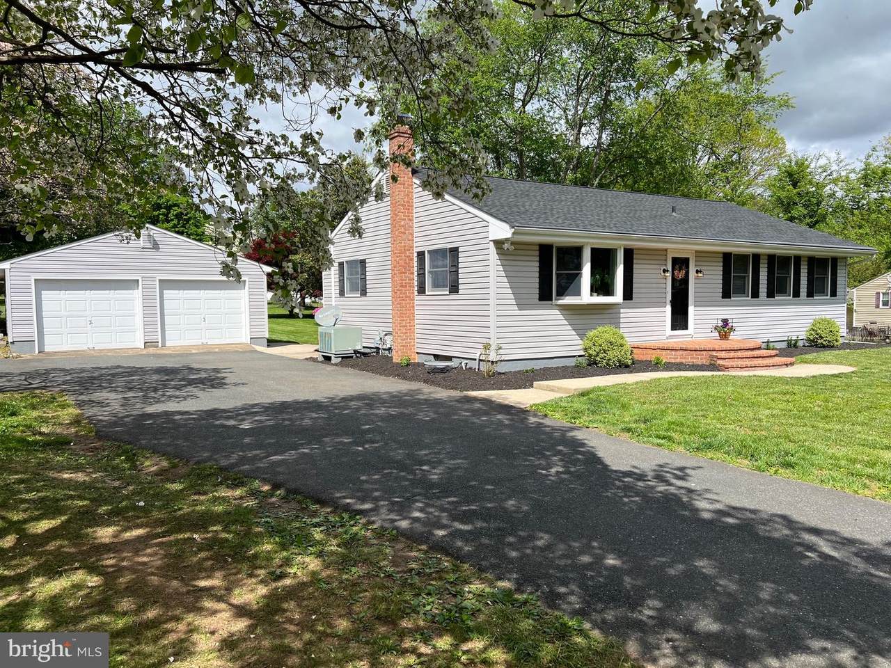 1512 Poole Road - Photo 1