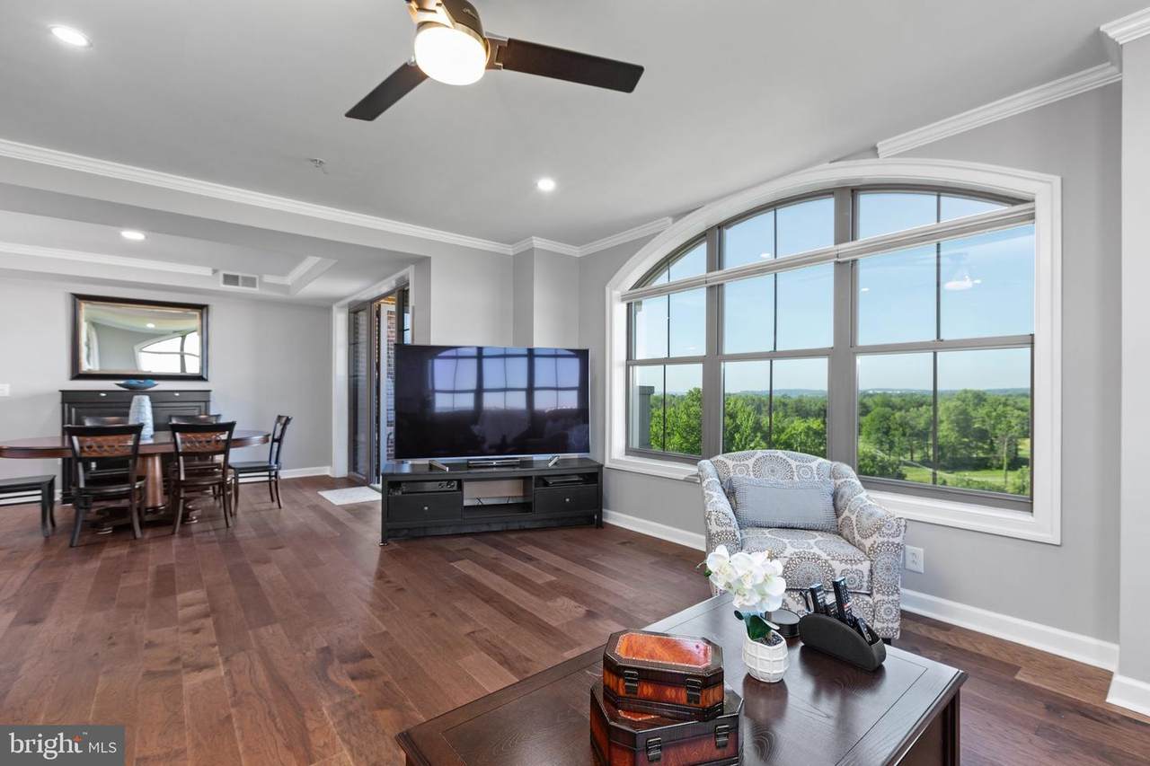 485 Harbor Side Street - Photo 1