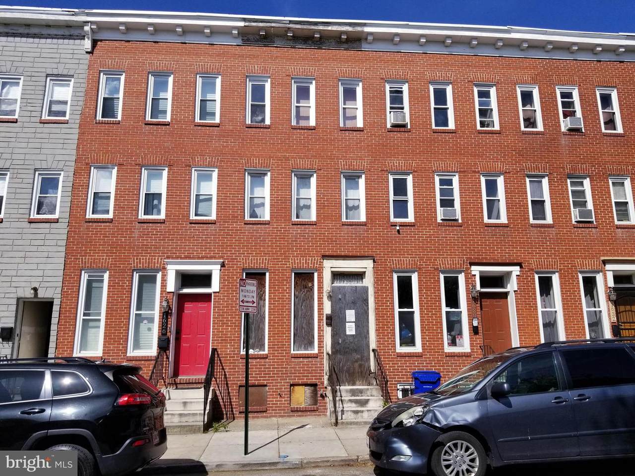1628 Gilmor Street - Photo 1