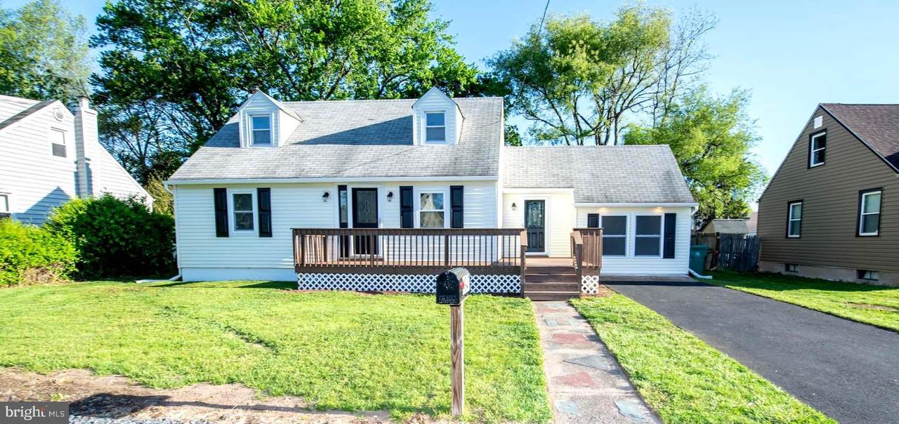 1947 Maple Avenue - Photo 1