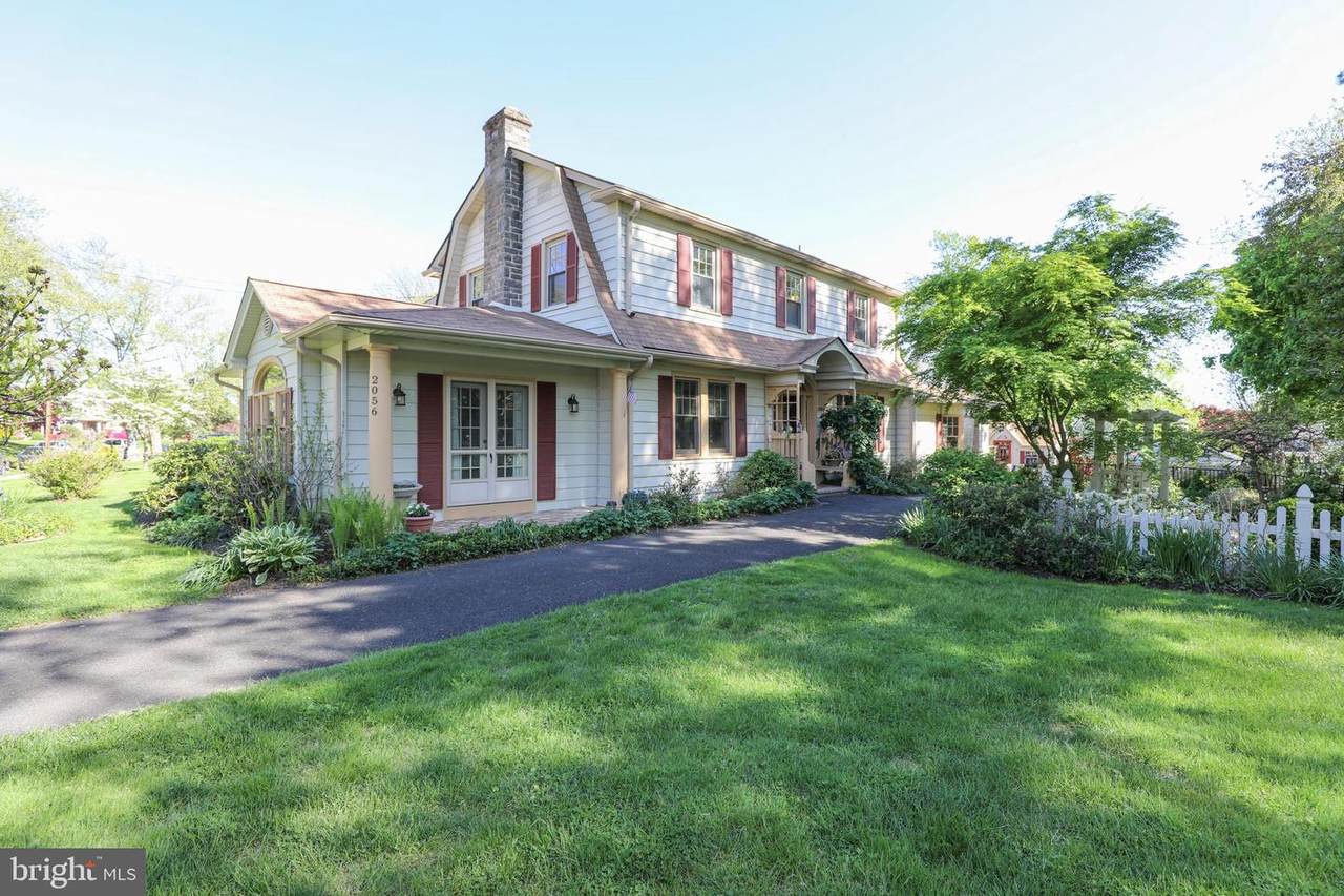 2056 Corinthian Avenue - Photo 1