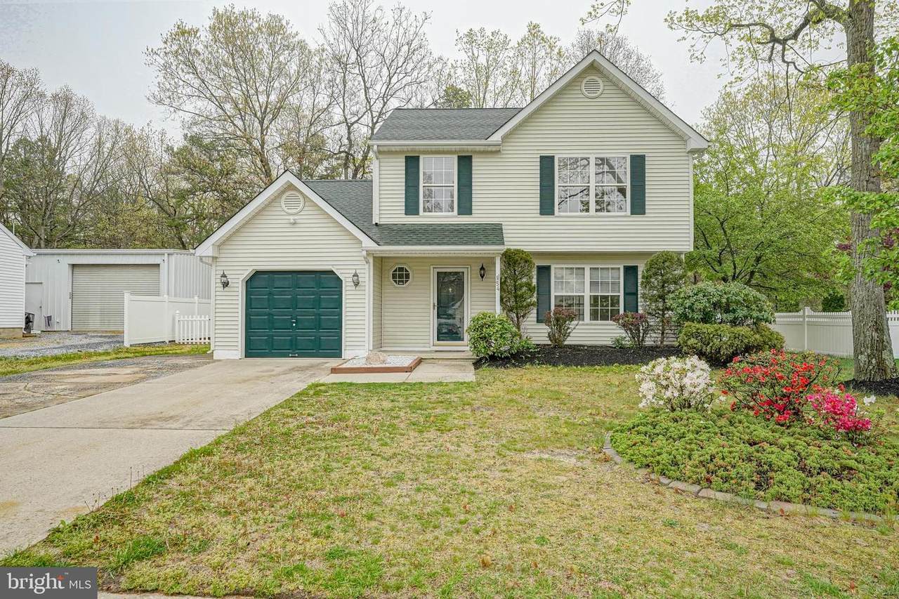 54 Country Club Road - Photo 1