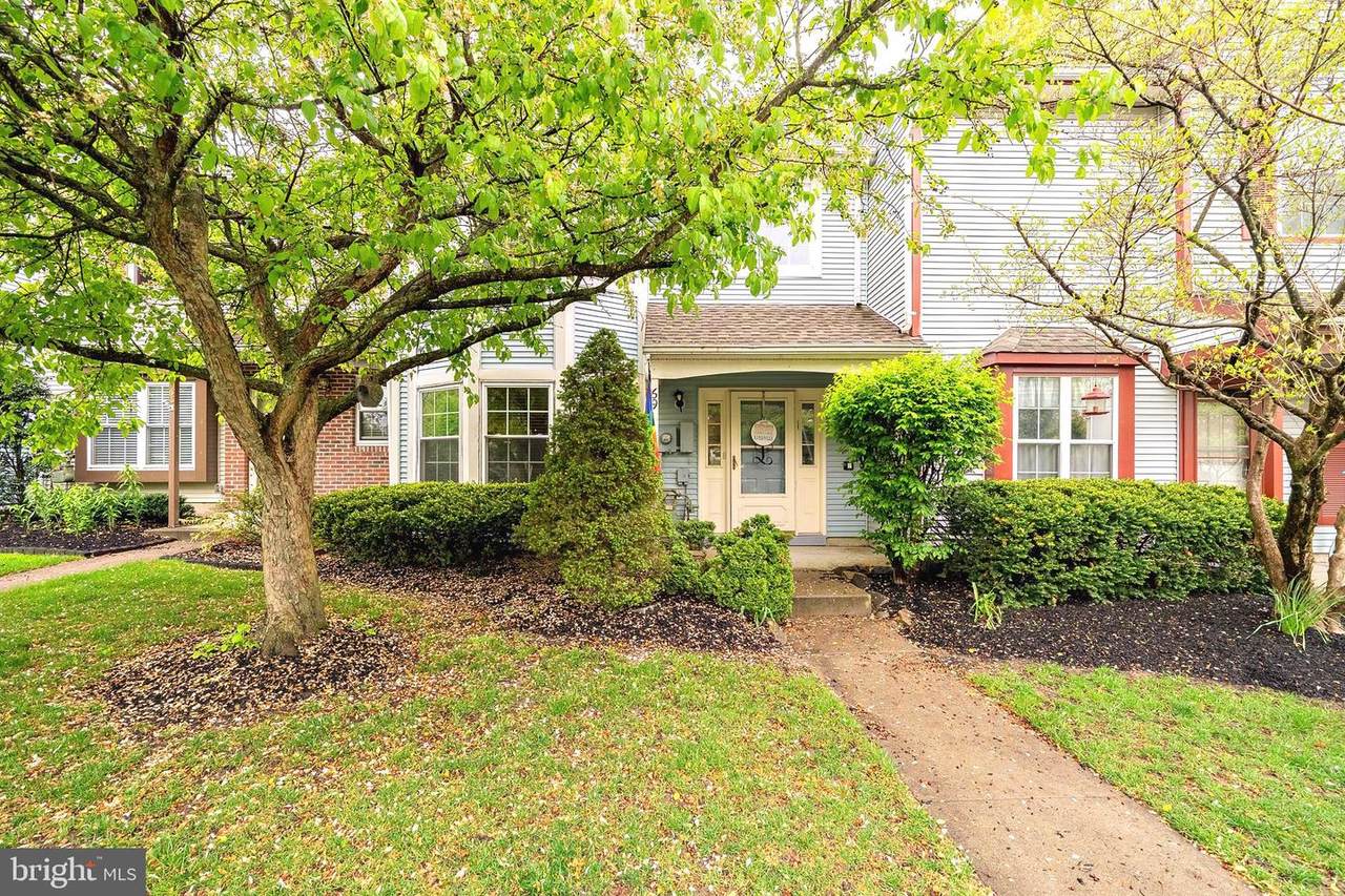 69 Beacon Place - Photo 1