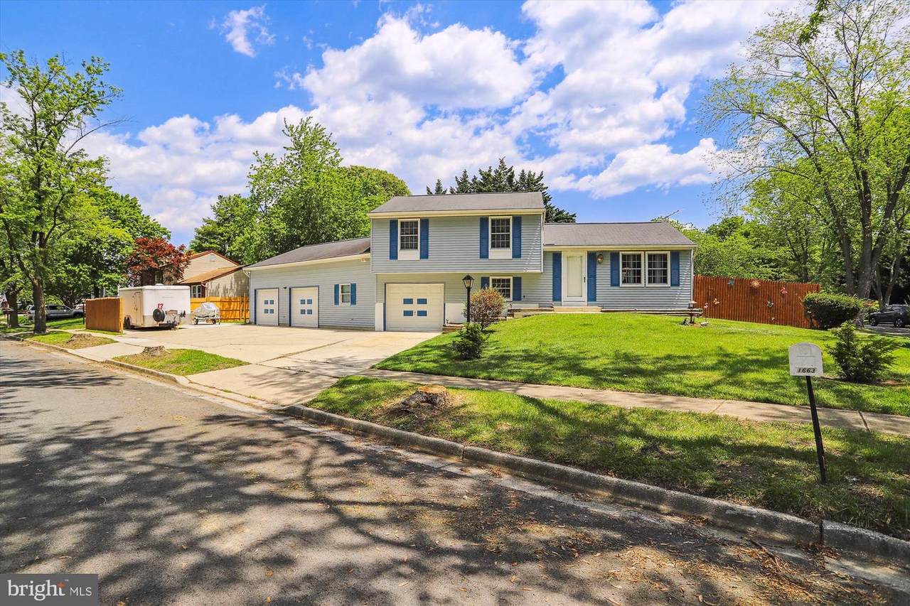 1663 Canonade Court - Photo 1