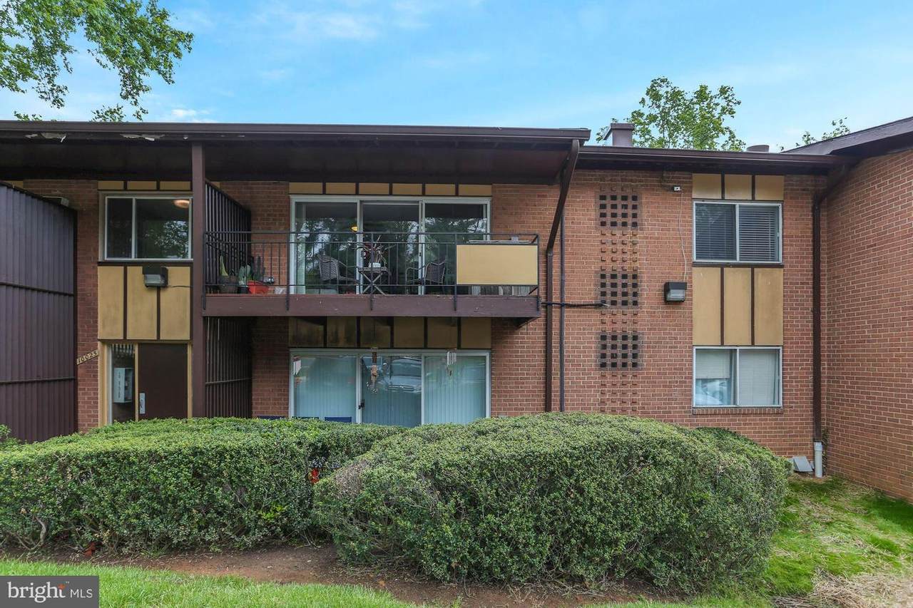10025 Mosby Woods Drive - Photo 1