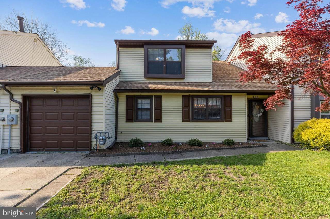 303 Westerly Drive - Photo 1