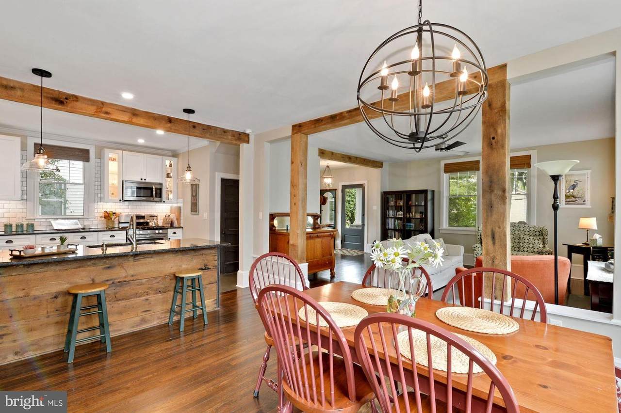 305 Cecil Avenue - Photo 1