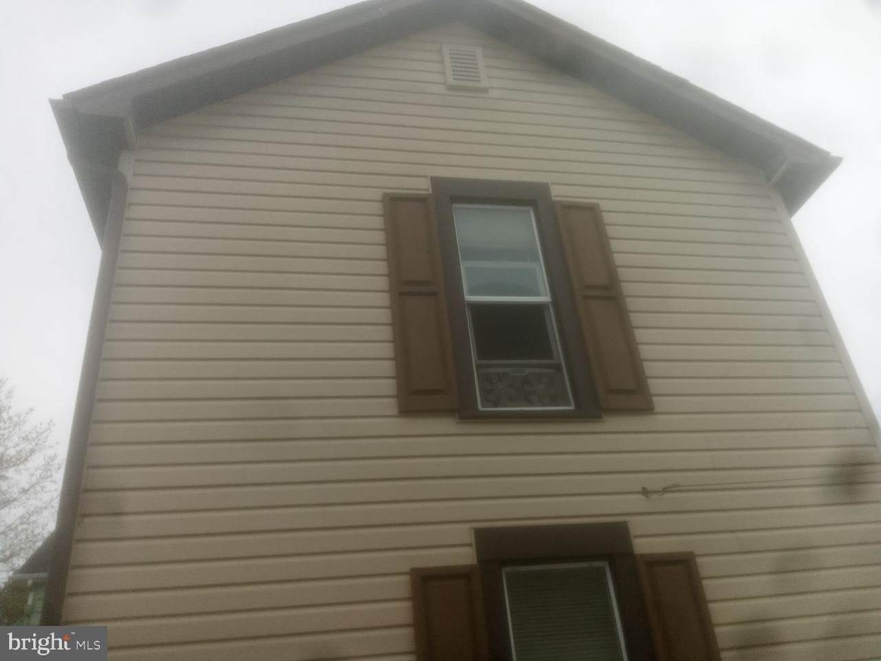 618 Beech St - Photo 1