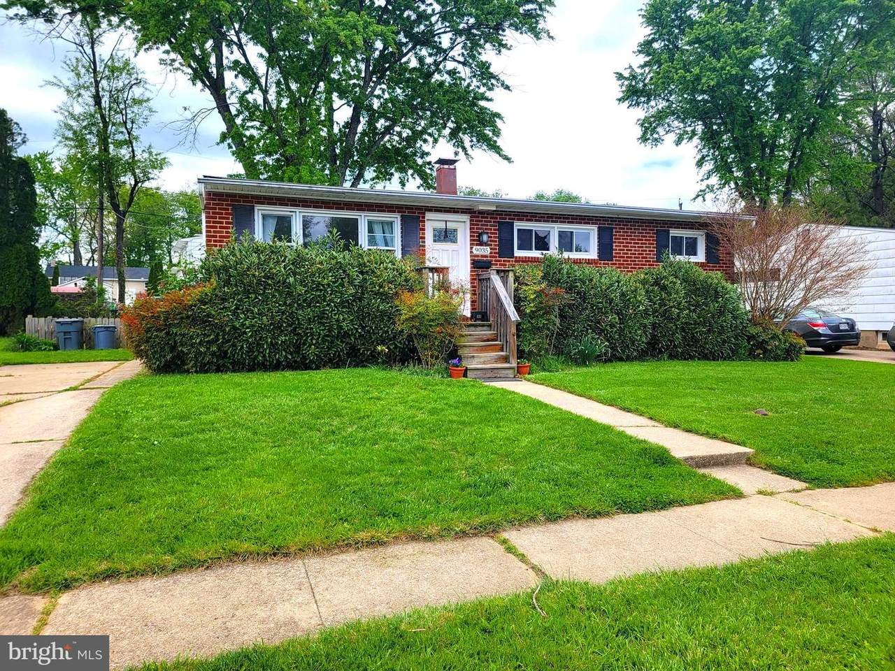 9035 Allenswood - Photo 1