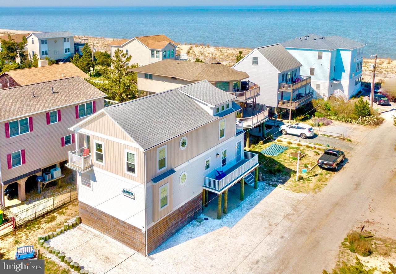 702 Bay Shore Drive - Photo 1